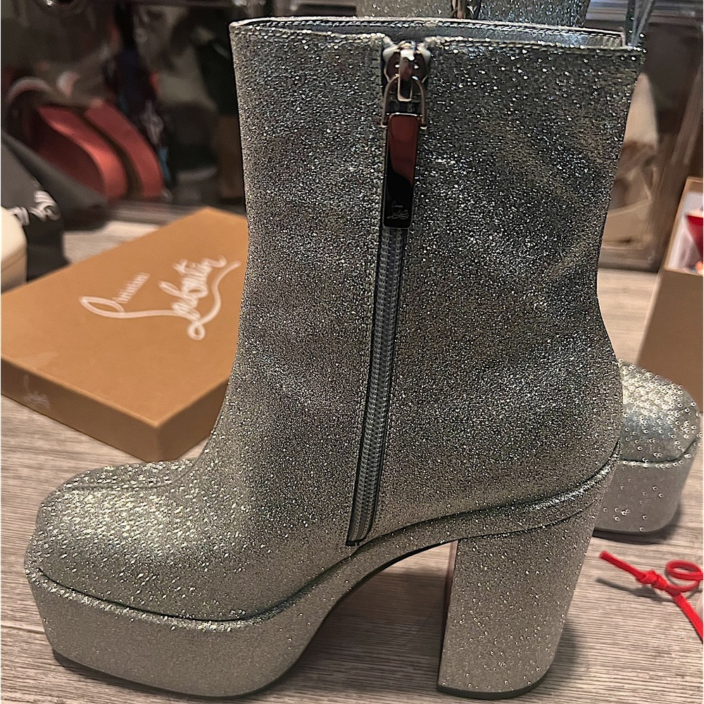 CHRISTIAN LOUBOUTIN
Stage Angels Glitter Accents Boots. Women’s. Designer.